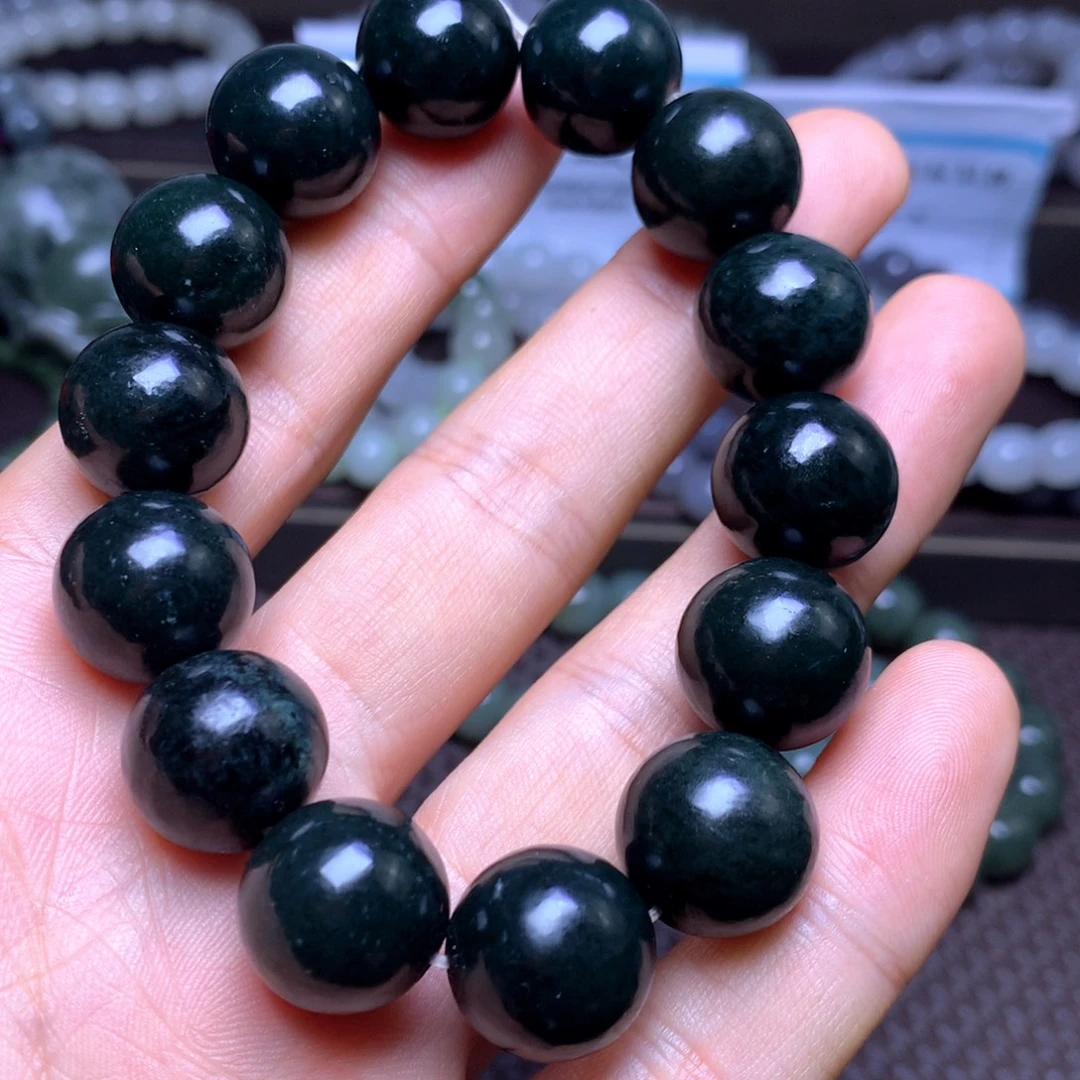 和田玉未镶嵌手串