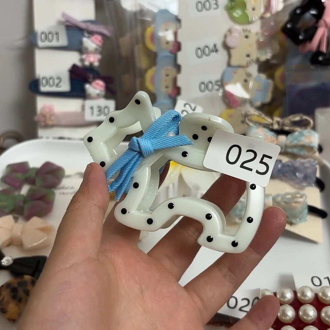 布艺非金属025的