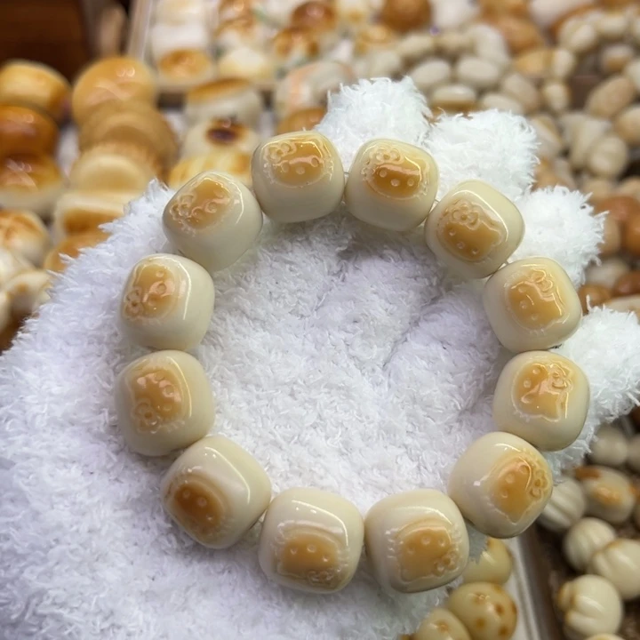 把件菩提根/象牙果66 象牙果原果雕刻炭烧浮雕kt 猫桶珠微瑕