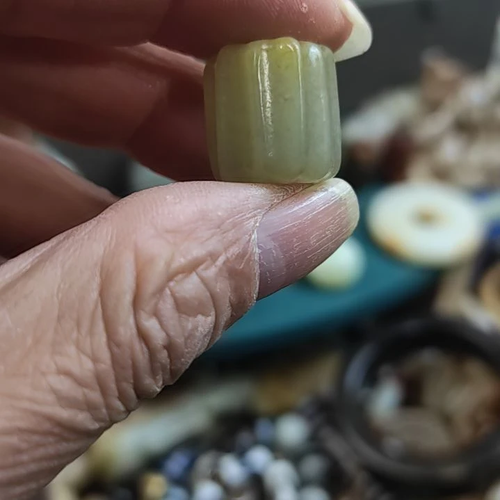 和田玉（糖玉）未镶嵌挂件