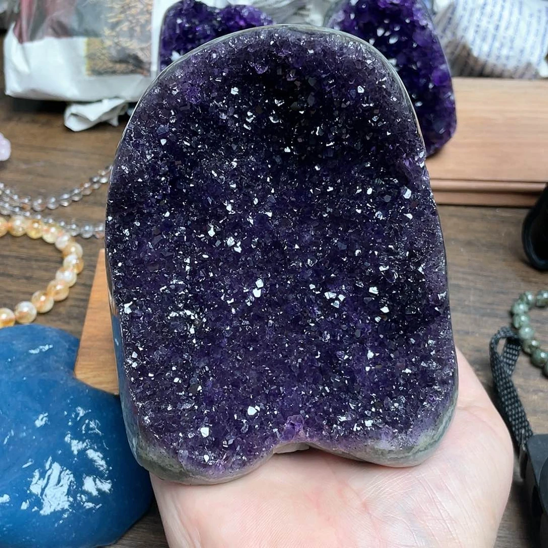 紫晶大型摆件（非配饰）未镶嵌