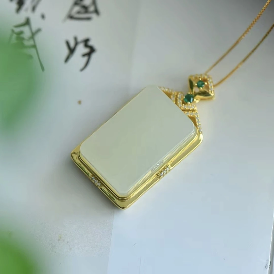 和田玉无事牌吊坠时尚百搭