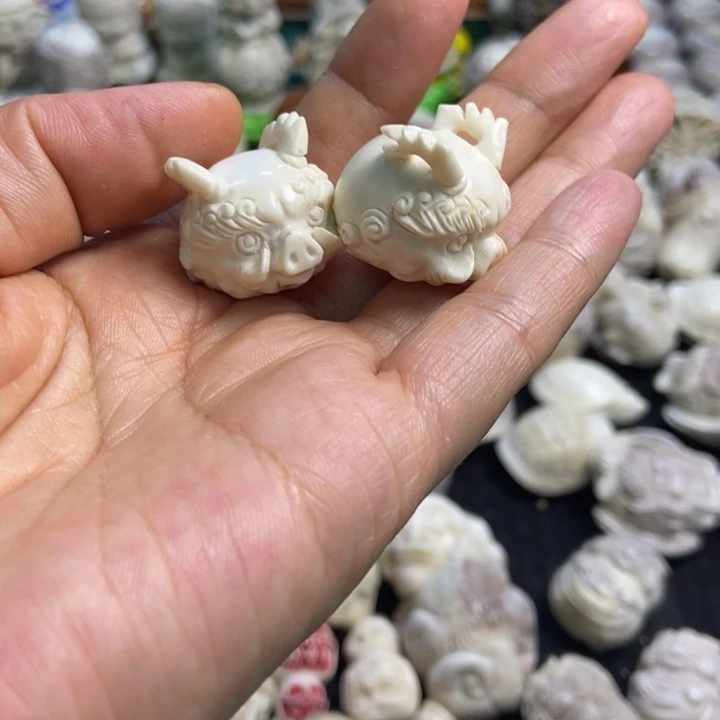 A***y配饰鹿角雕刻一对出