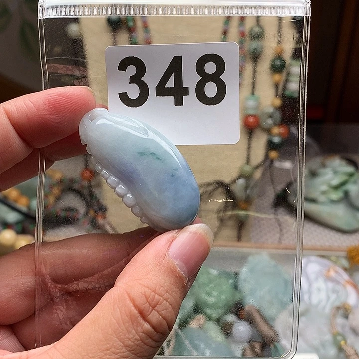 翡翠颈饰未镶嵌只**我翡翠