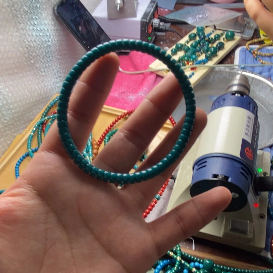 颈饰琉璃未****15蓝绿料药片素串