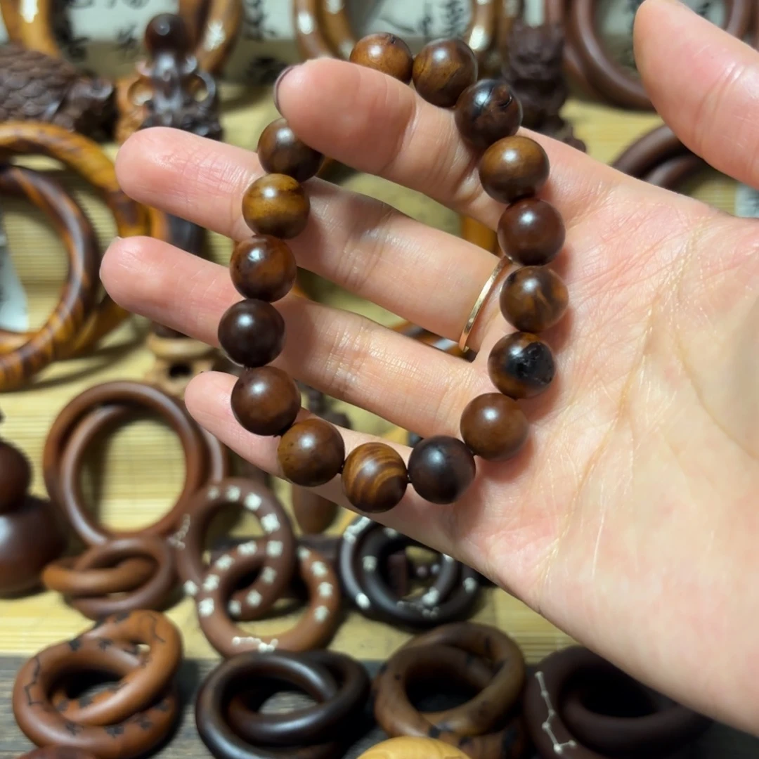 枣木A****n雷击枣木手串1.2