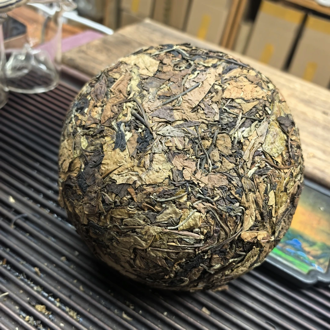 2010年薄荷塘白茶金瓜贡茶1000g
