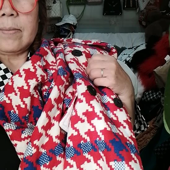 尺码XL穿体重140一160