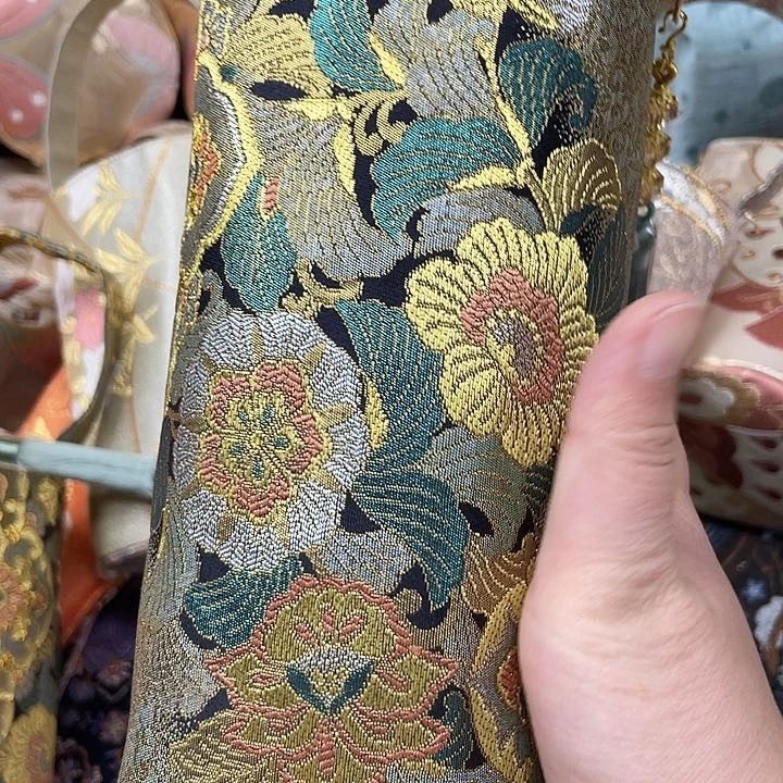 盖碗一***烦杯子里还有好多