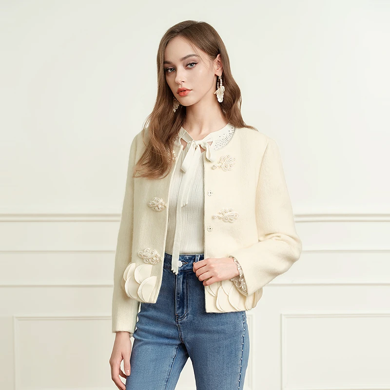 BADINA羽绒服144H272