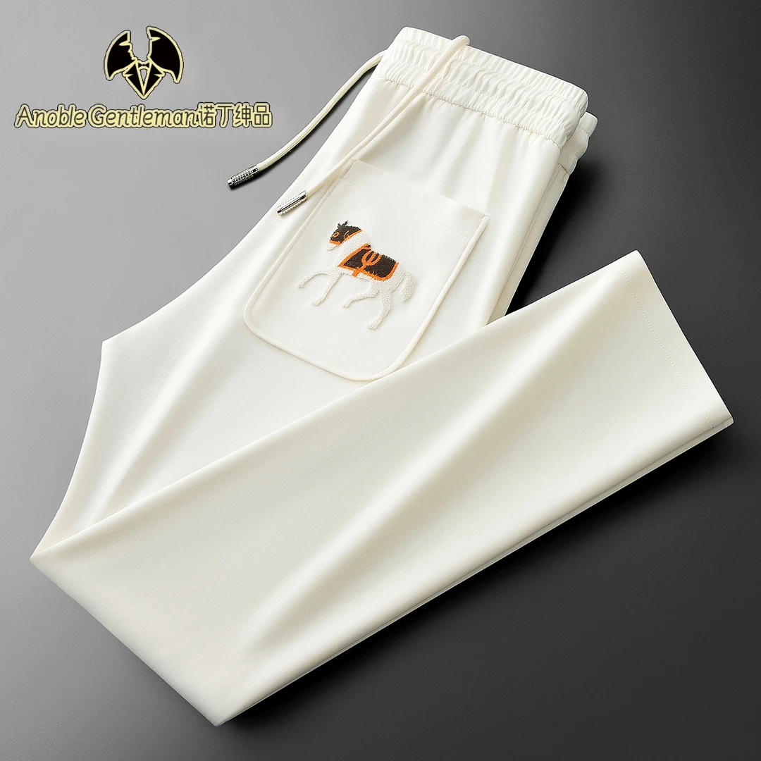 夏季高端时尚冰丝面膜空气层太空棉男士修身运动小直筒卫裤休闲裤