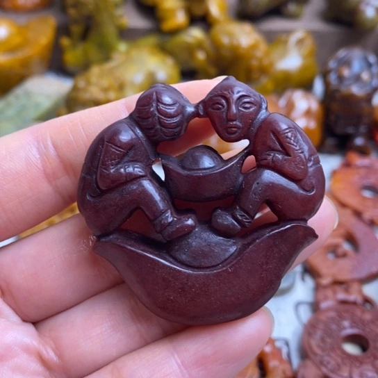 蛇纹石玉未镶嵌颈饰25