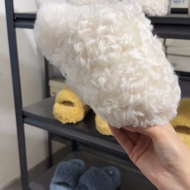 套趾款36白色卷毛包脚