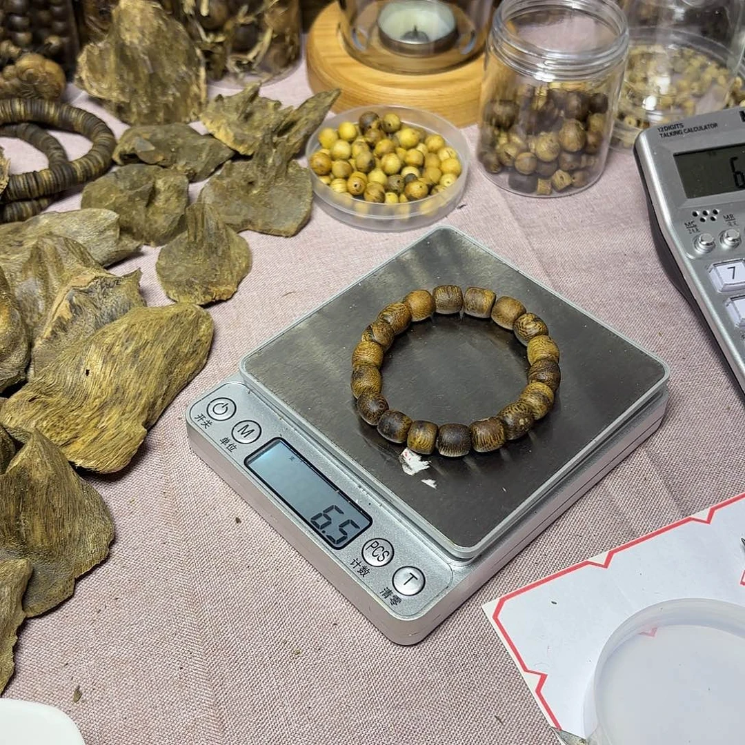 开***g木奇楠单圈鼓珠6.5卡9