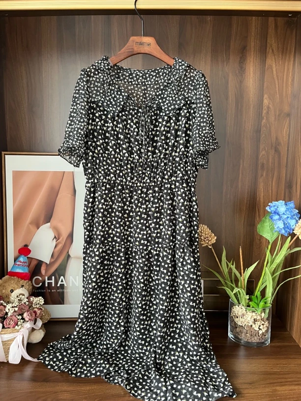 28579夏季时尚碎花连衣裙修身显瘦面料轻薄舒适