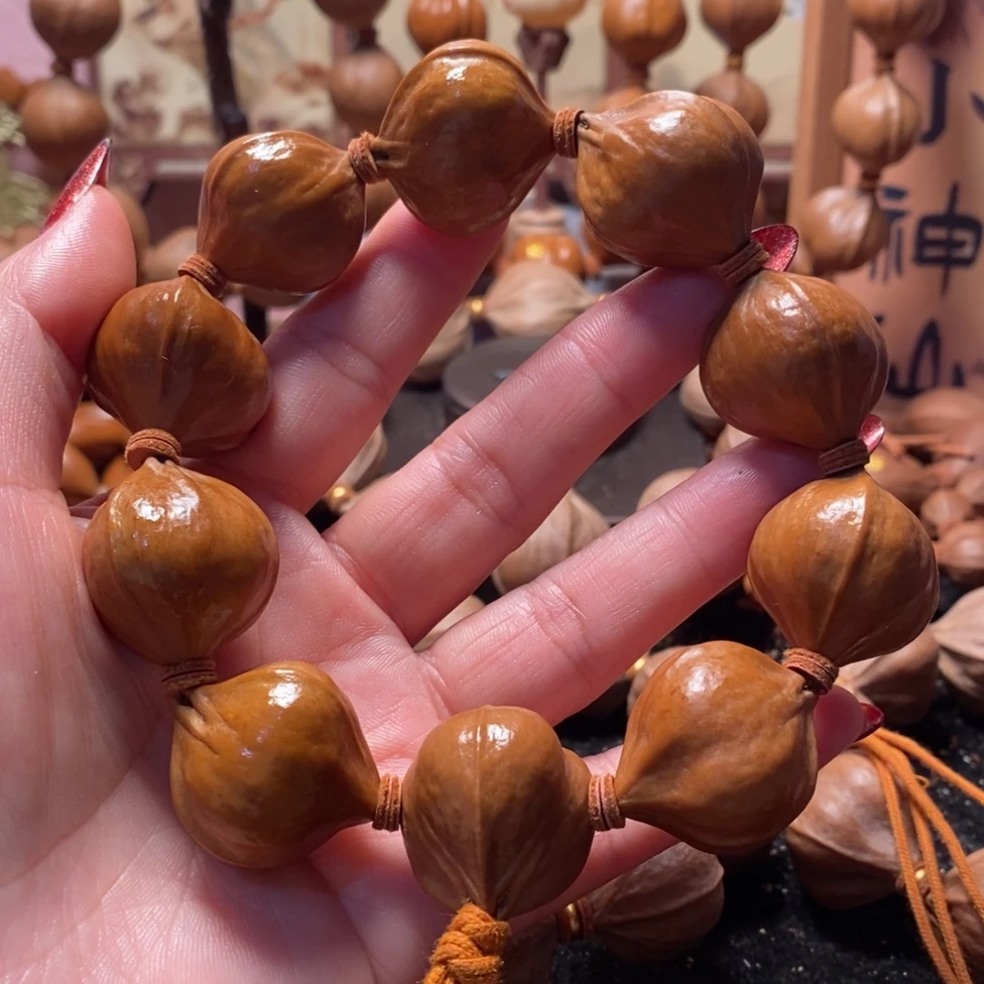 橄榄核手串/手链2.3三花短圆铁盒