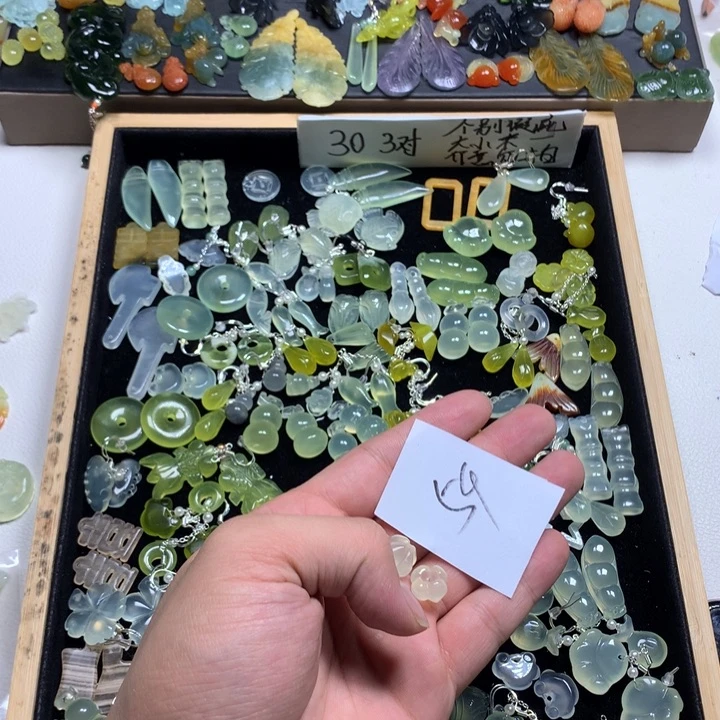 *****蛇纹石玉合金耳钉