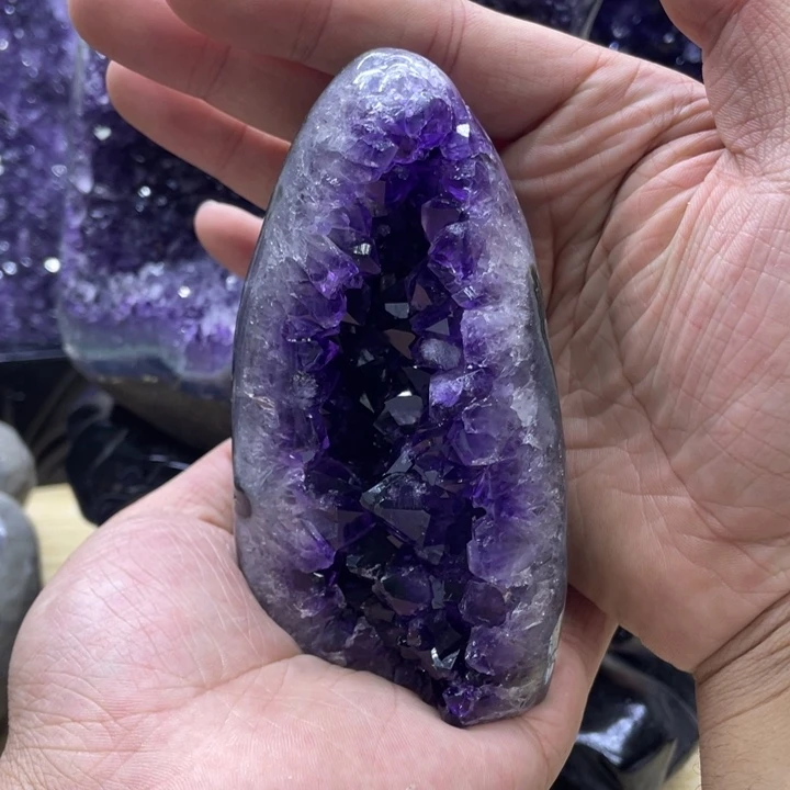 未镶嵌大型摆件（非配饰）紫晶