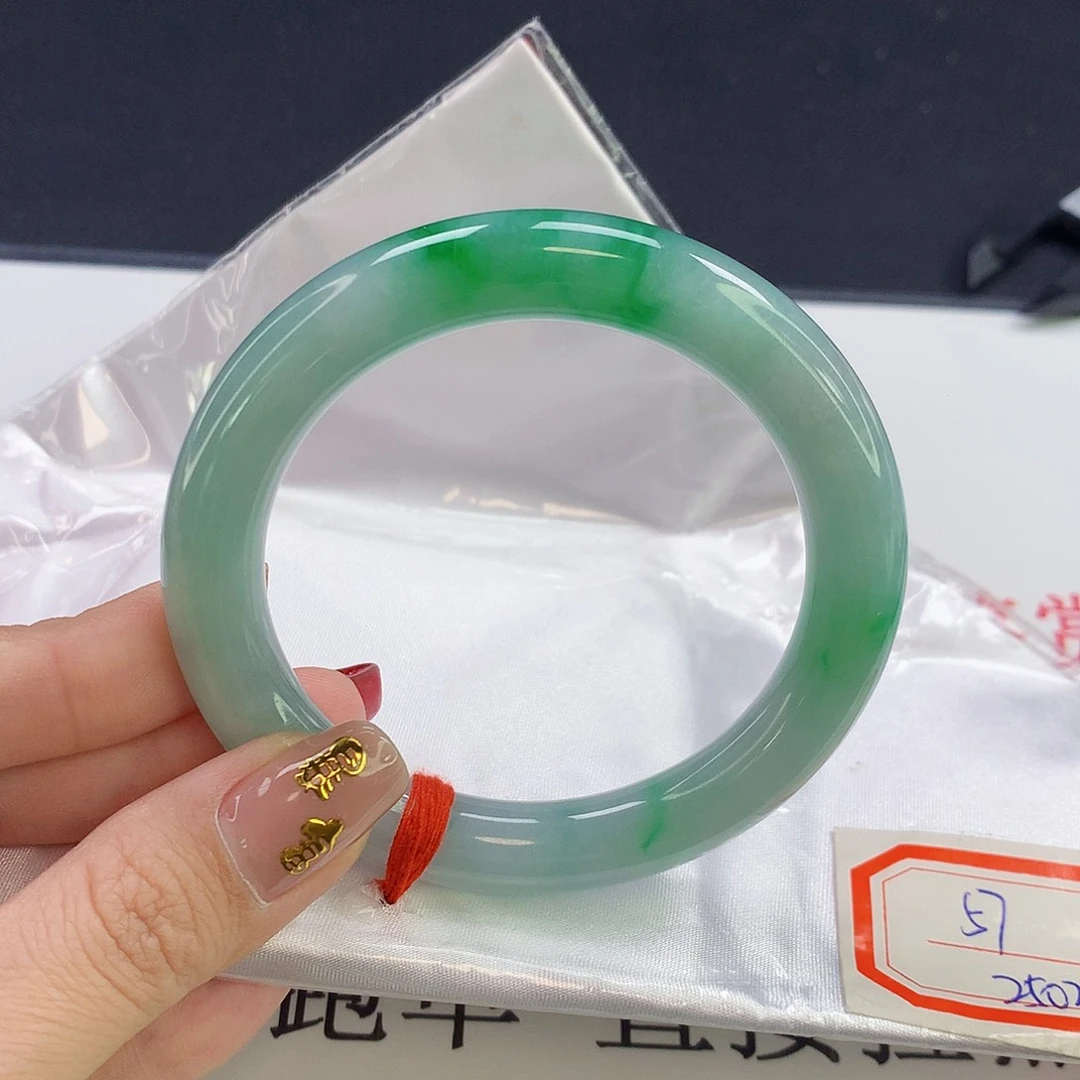 翡翠手镯未镶嵌天然翡翠A货214
