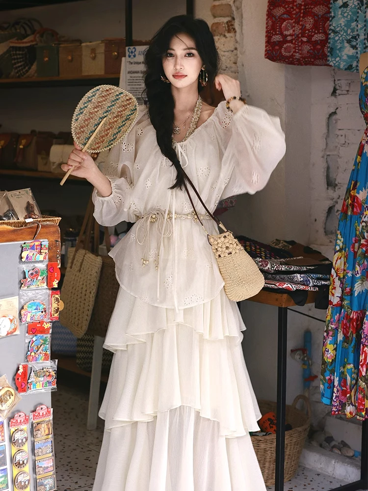 景德镇旅游穿搭法式复古显瘦镂空提花防晒衫挂脖V领吊带蛋糕长裙