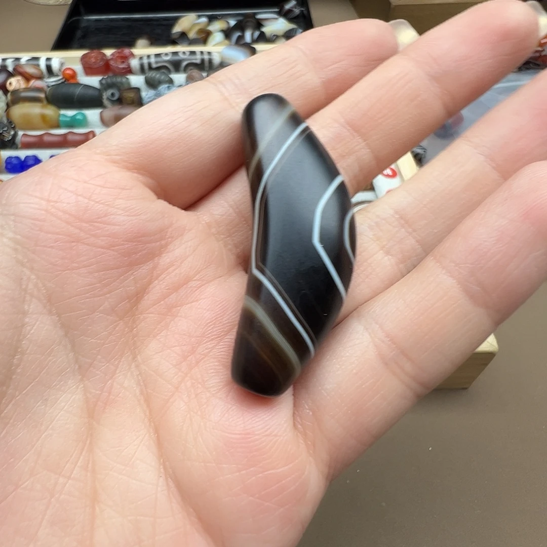 未镶嵌玛瑙/玉髓珠宝半成品