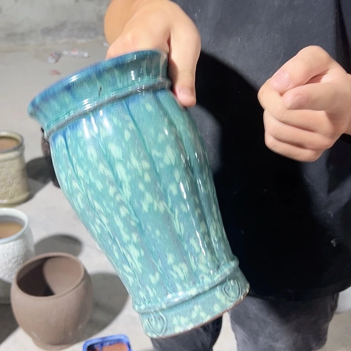 高度23厘米口13厘米