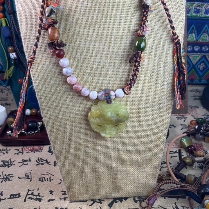 玛瑙/玉髓未镶嵌颈饰