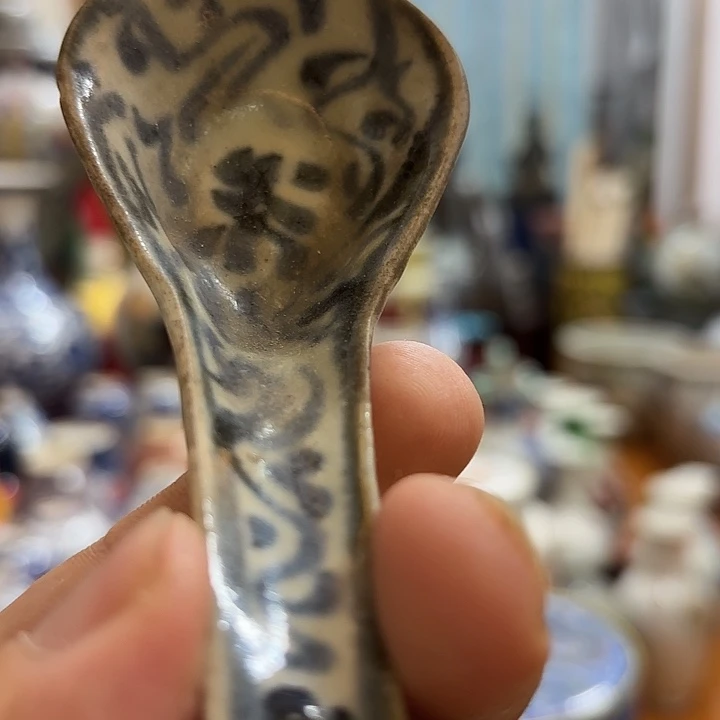 漂***者陶瓷摆件不固定一件陶瓷摆件不固定一件