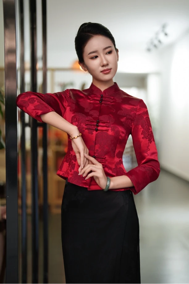 玉家人【勐霖】红色桑蚕丝九颗手工盘扣傣族服装改良服饰