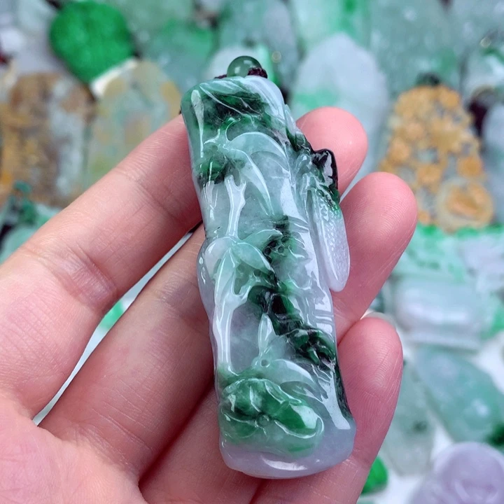 翡翠未镶嵌吊坠(不含链)