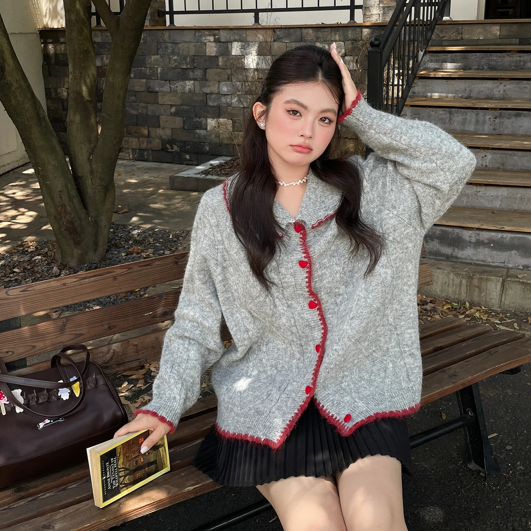 秋季新款独特漂亮气质针织上衣大码胖mm宽松显瘦娃娃领毛衣开衫