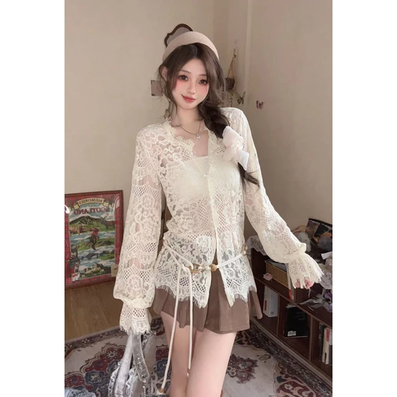 蕾丝长袖T内搭打底百搭款女秋冬款 设计感镂空法式显瘦