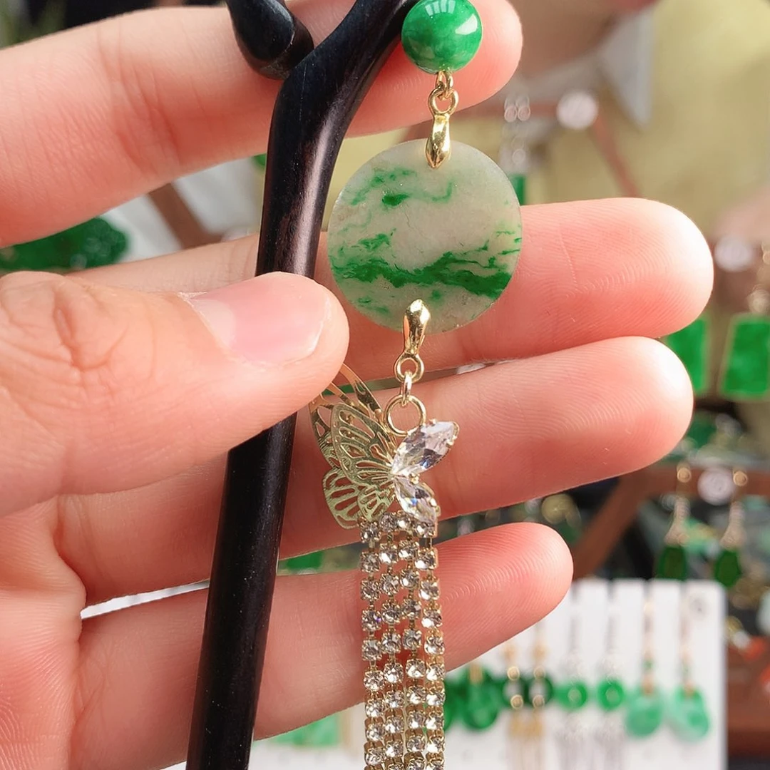 翡翠耳饰未镶嵌发簪