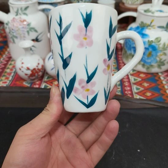 摆件景德镇手工手绘高温瓷器