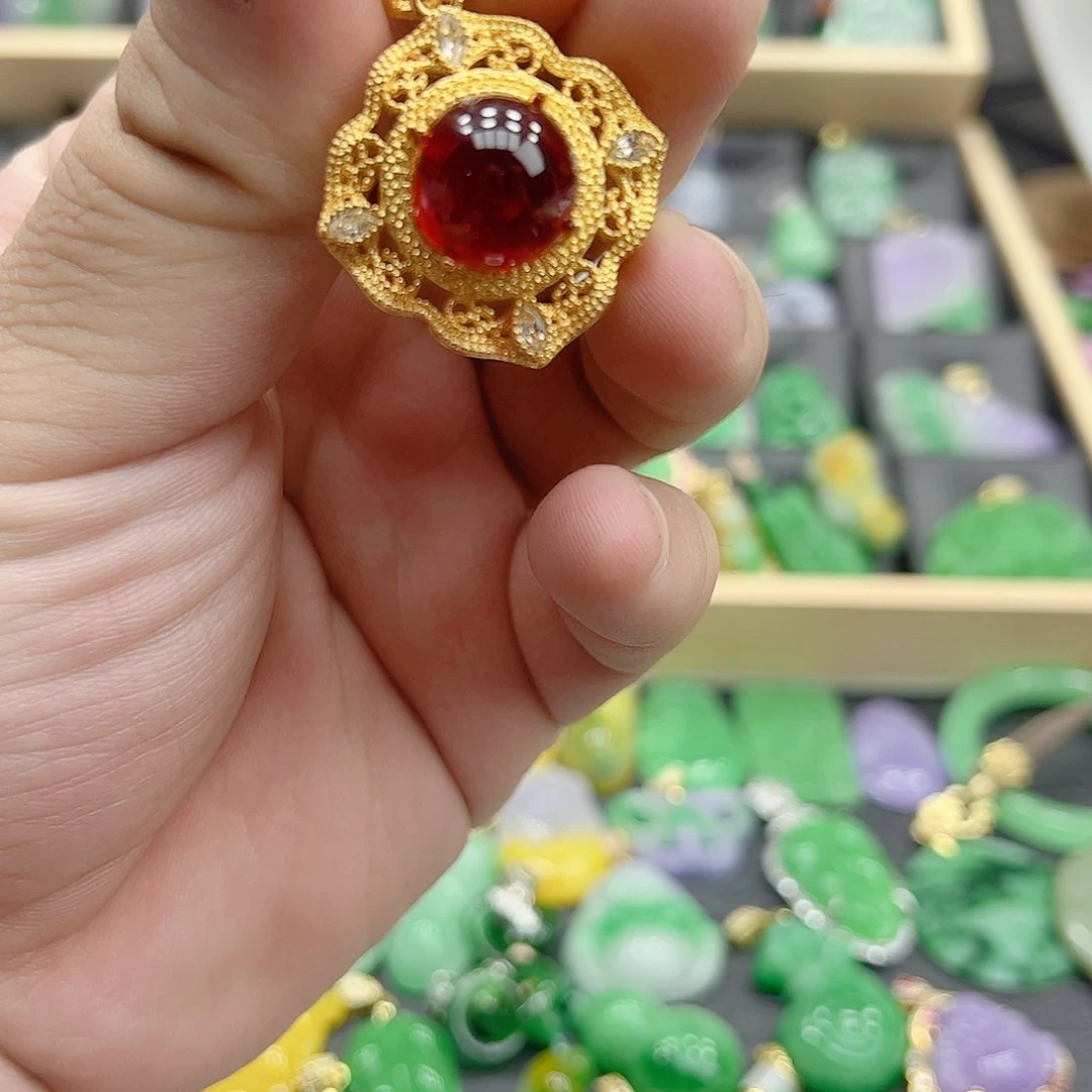 翡翠银S925镶嵌吊坠(赠链)