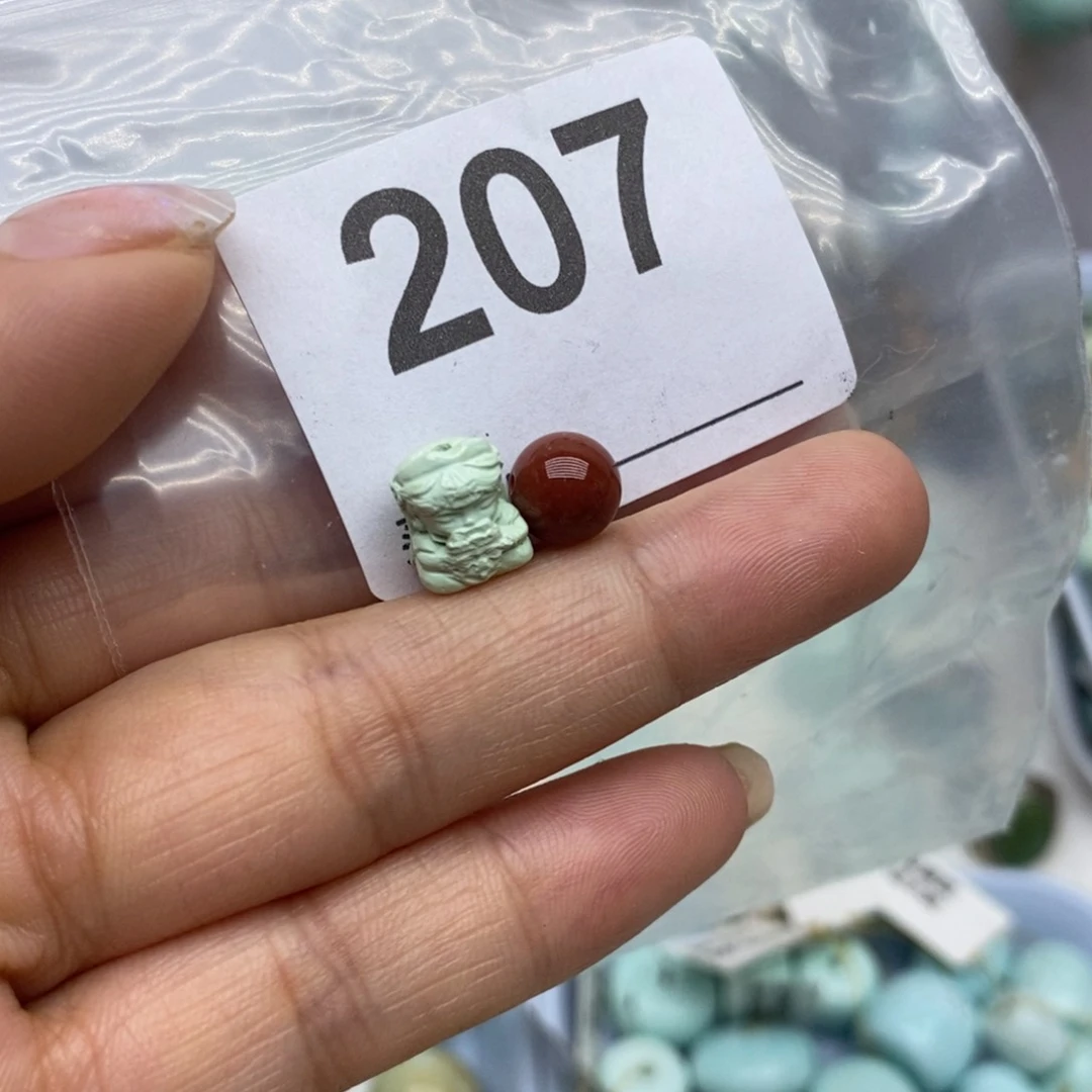 未镶嵌南红玛瑙珠宝奇石