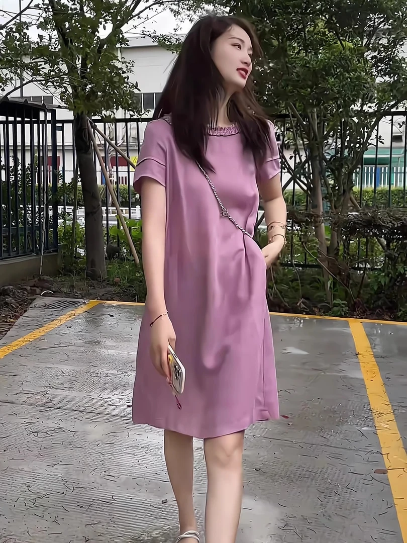 韩系简约高级感休闲纯色连衣裙女夏季设计感宽松气质减龄百搭短裙