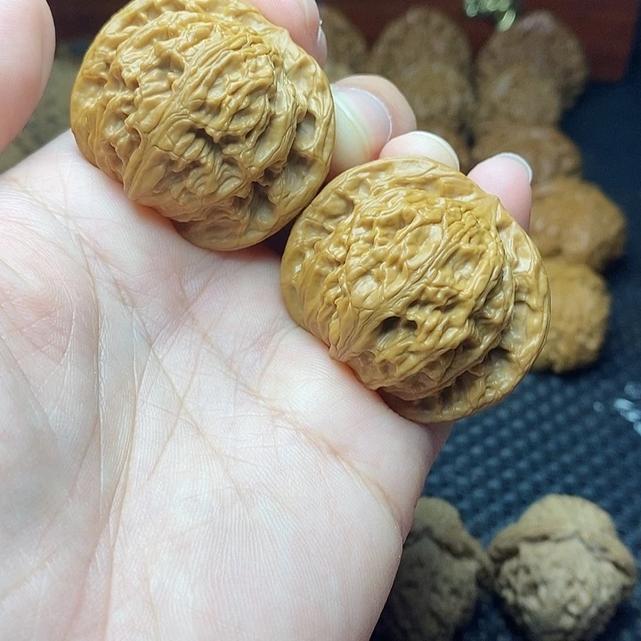 文玩核桃把件40赵闷
