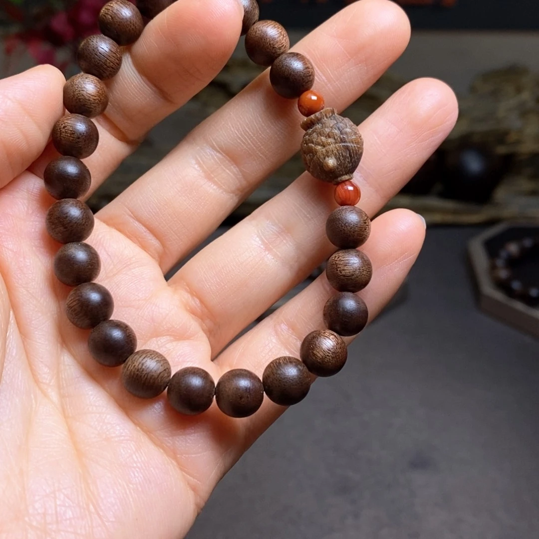 沉香手串越南芽庄白棋0.8➕有余沉香木雕设计
