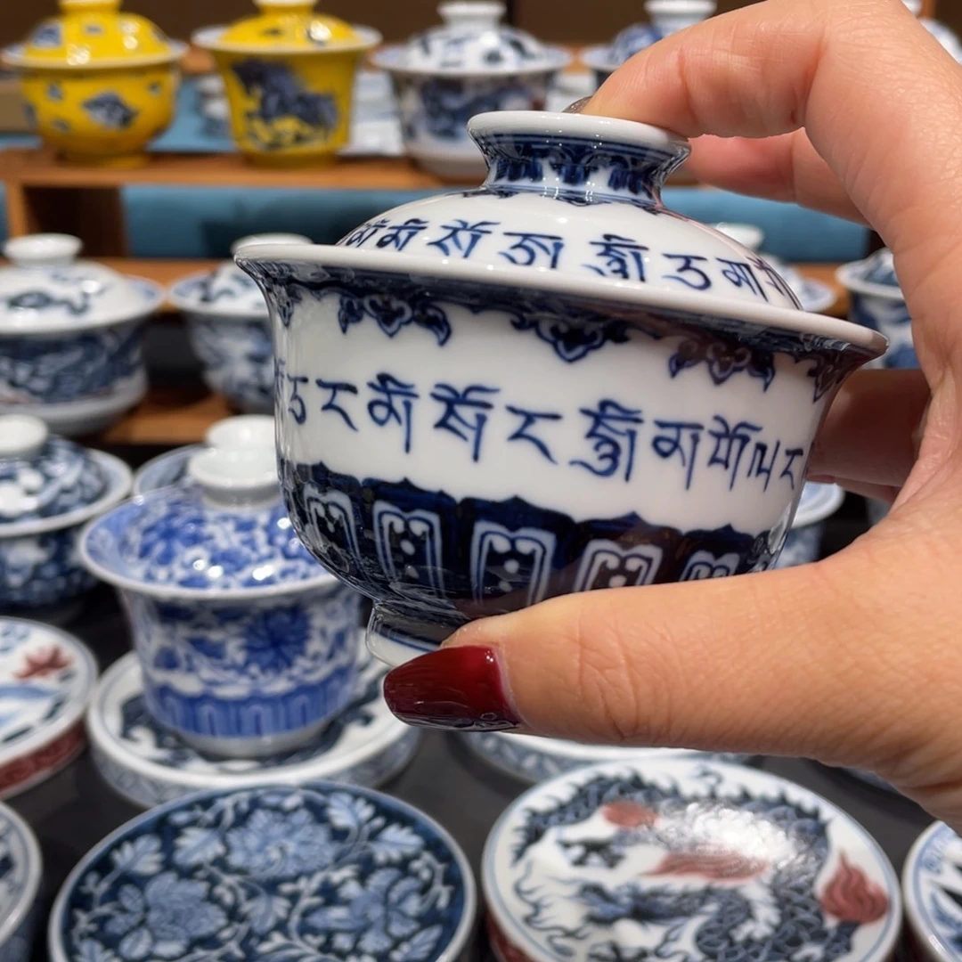 景德镇陶瓷手工制作