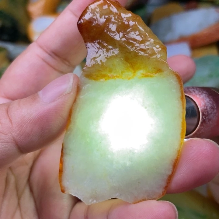 翡翠挂件未镶嵌缅甸翡翠
