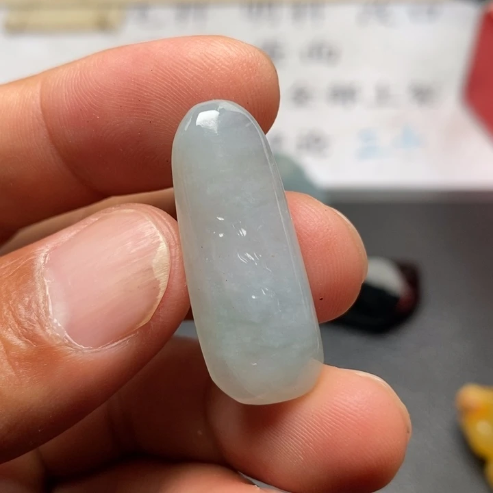 定制翡翠未镶嵌多样性发货