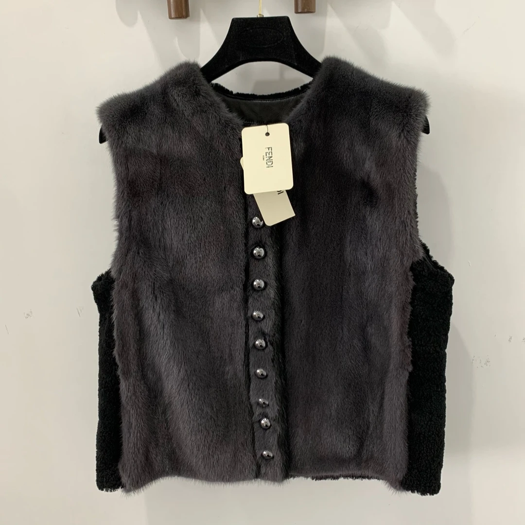 99新 FENDI/芬迪 Fendi 女士皮毛背心 38码