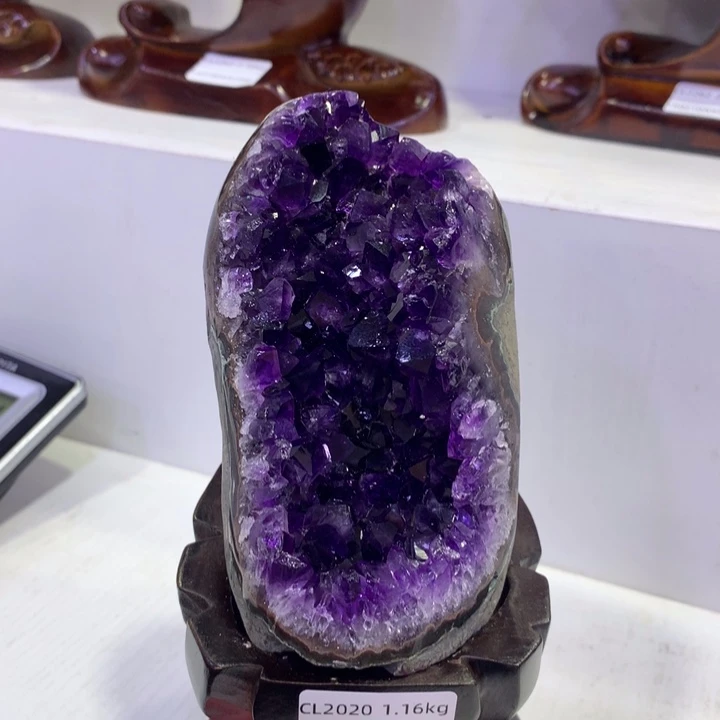 紫晶大型摆件（非配饰）未镶嵌