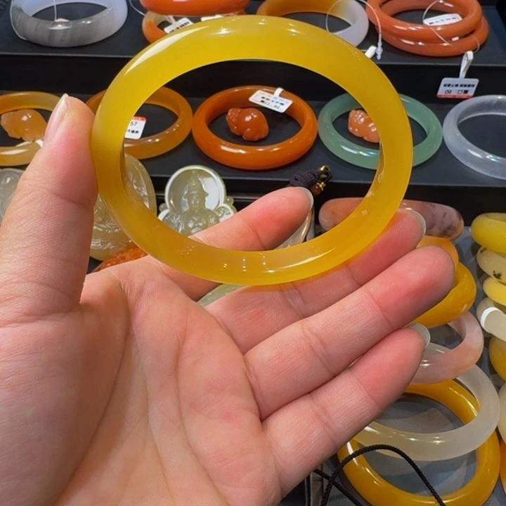 石英质玉（金丝玉）未镶嵌手镯62