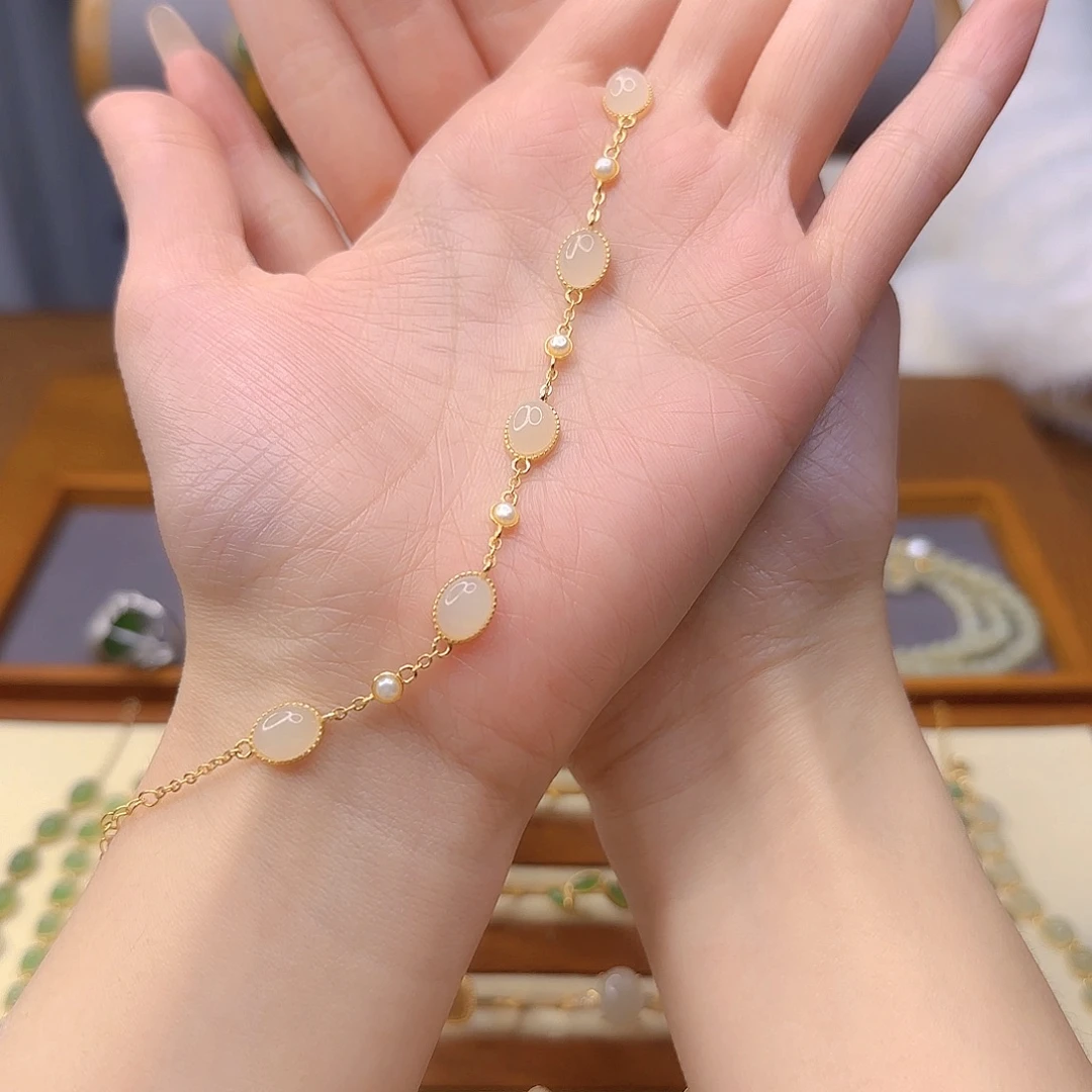 新****和田玉银S925镀金镶嵌手链