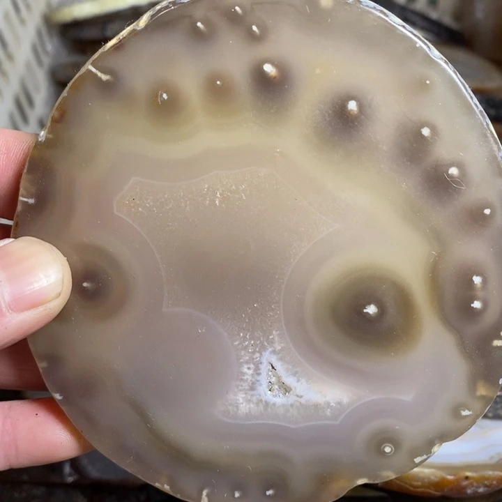 未镶嵌玛瑙/玉髓珠宝奇石