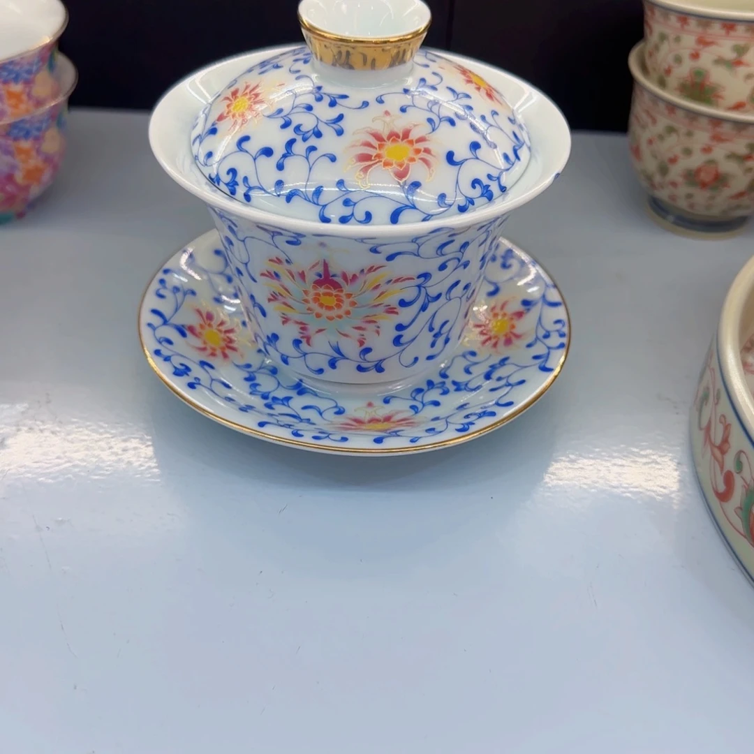 这些盖碗真好看！！！