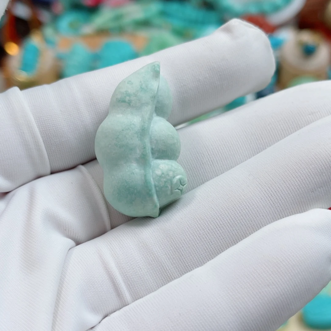 绿松石未镶嵌珠宝奇石