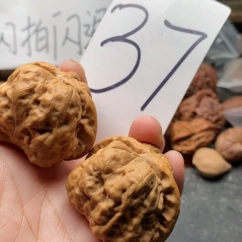 吊坠桃核43➕蛤蟆头核桃